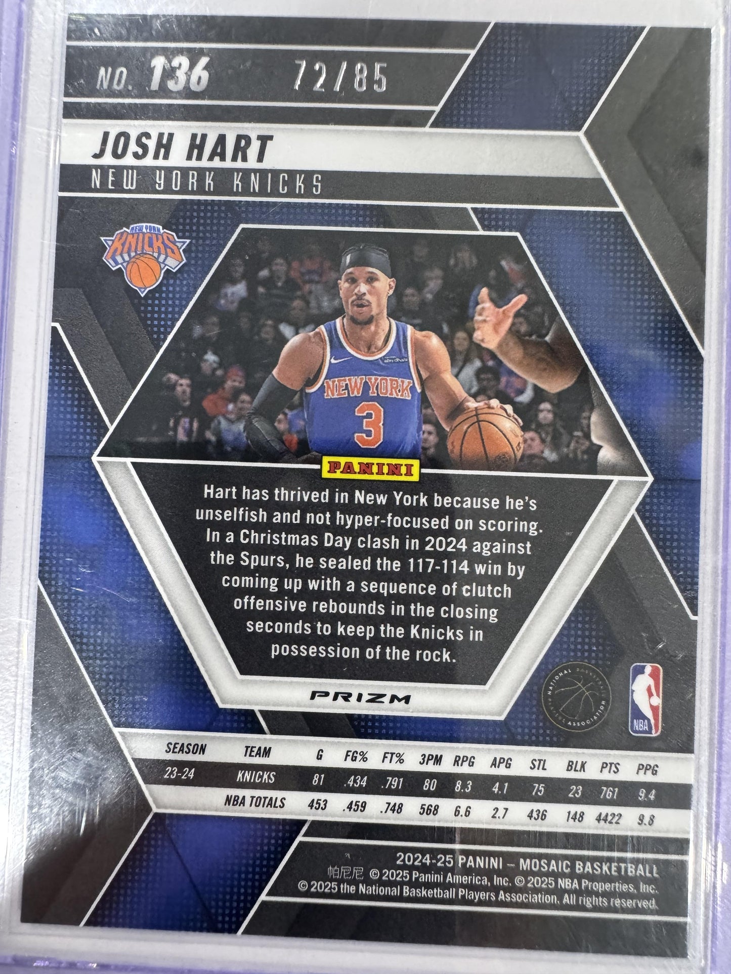 2024-25 Panini Mosaic #136 Josh Hart Fast Break Blue Mosaic #/85