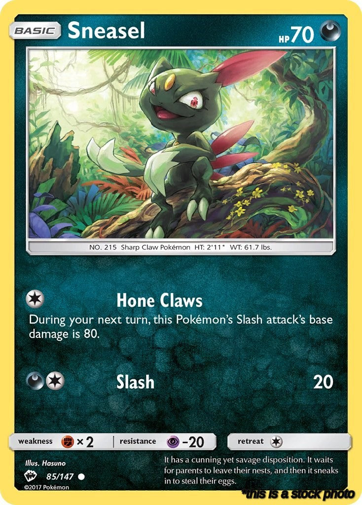 Normal Sneasel [85/147 Lightly Played ]