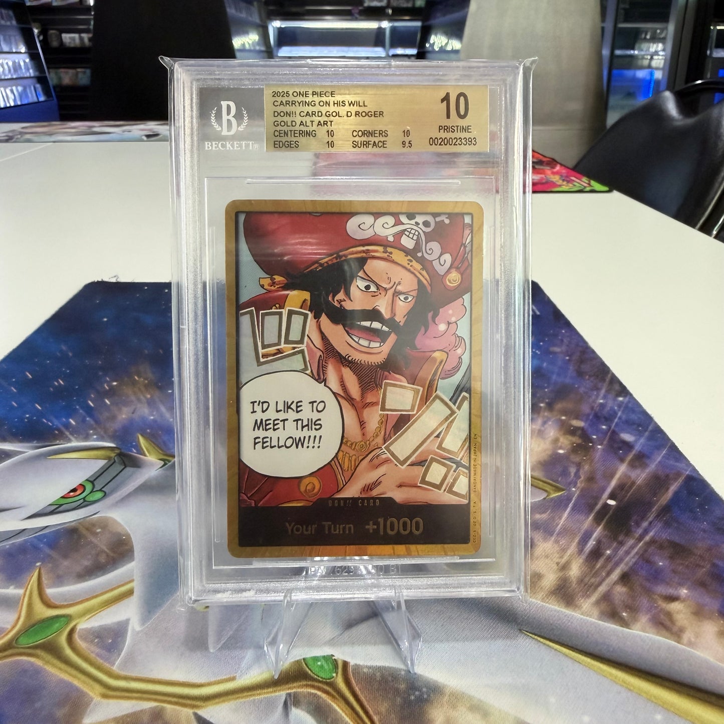 DON!! Card Gol. D. Roger (Gold Alt Art) - Carrying On His Will
